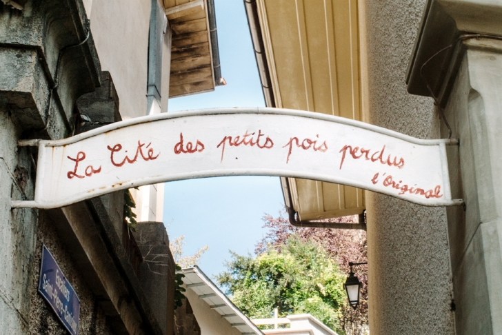 Fribourg – La Cité des petits pois perdus – Escaliers Saint-Pierre Canisisus