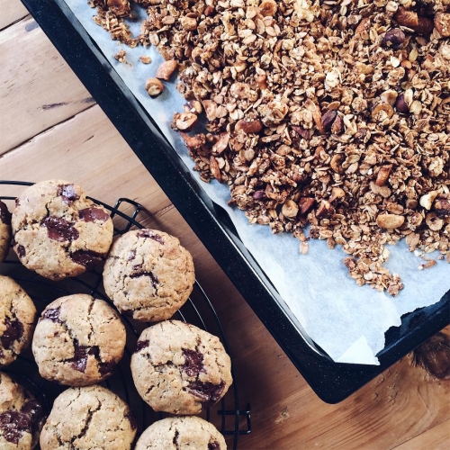 Cookies végétaliens noisettes chocolat, granola maison