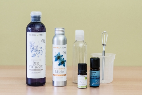 Shampooing anti-pelliculaire à l'huile de nigelle