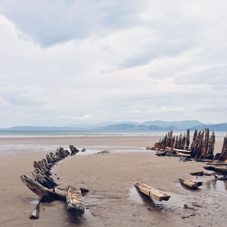 Road trip en Irlande – L'épave du Sunbeam, échoué à Rossbeigh beach depuis plus de 100 ans
