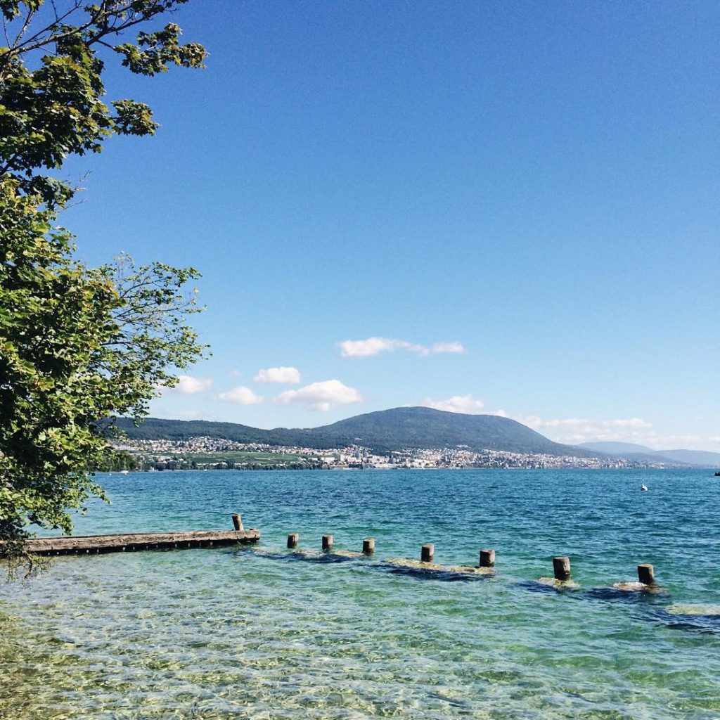 Un air de vacances à la plage de Boudry