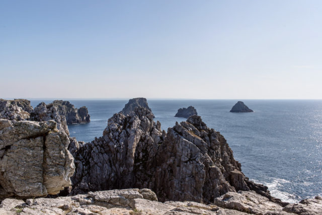 Bretagne: sentier côtier entre Camaret-sur-Mer et la pointe de Pen-Hir