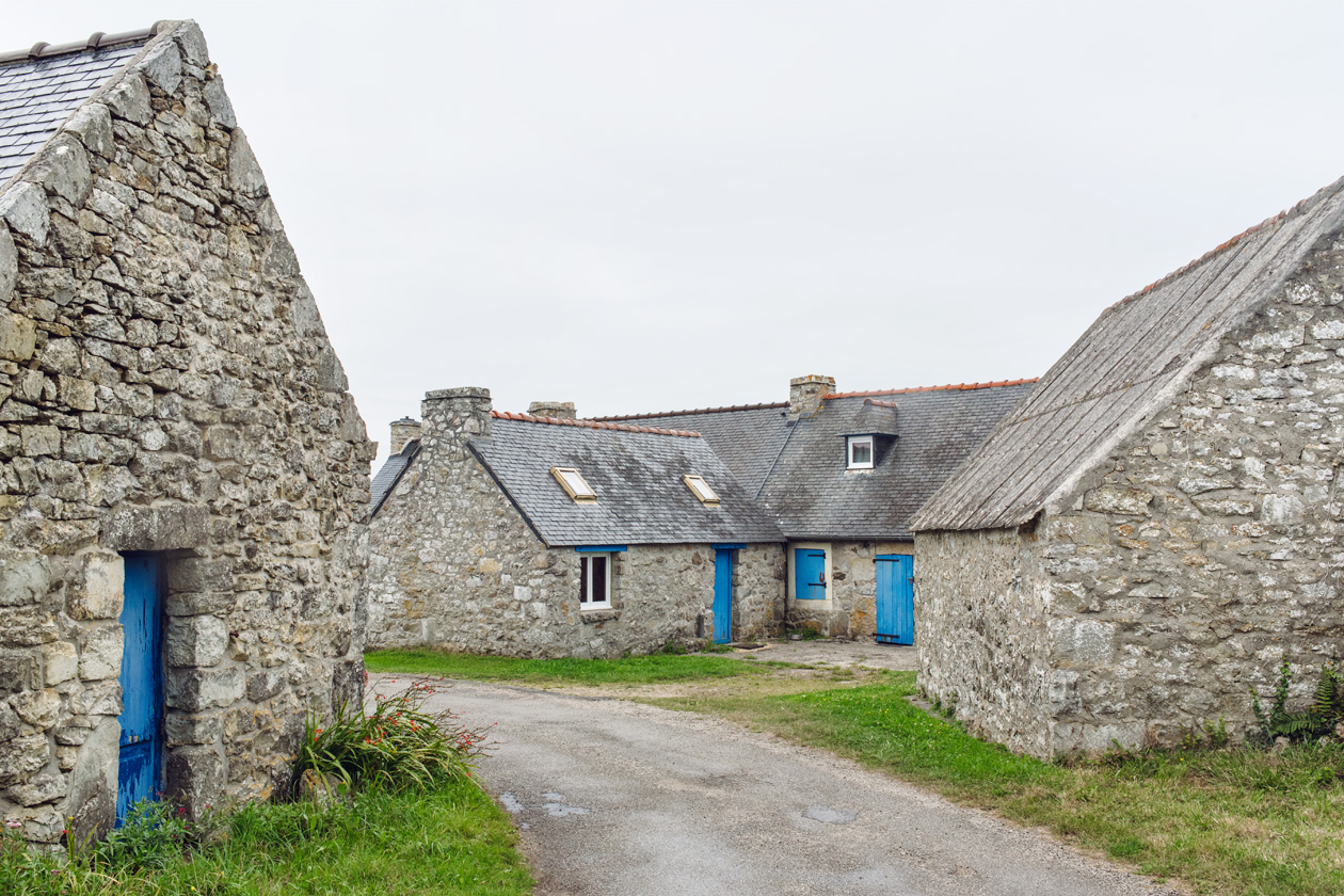 Bretagne: village classé de Rostudel sur la Presqu'ìle de Crozon