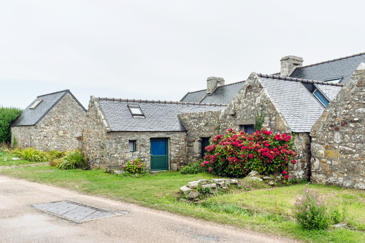 Bretagne: village classé de Rostudel sur la Presqu'ìle de Crozon