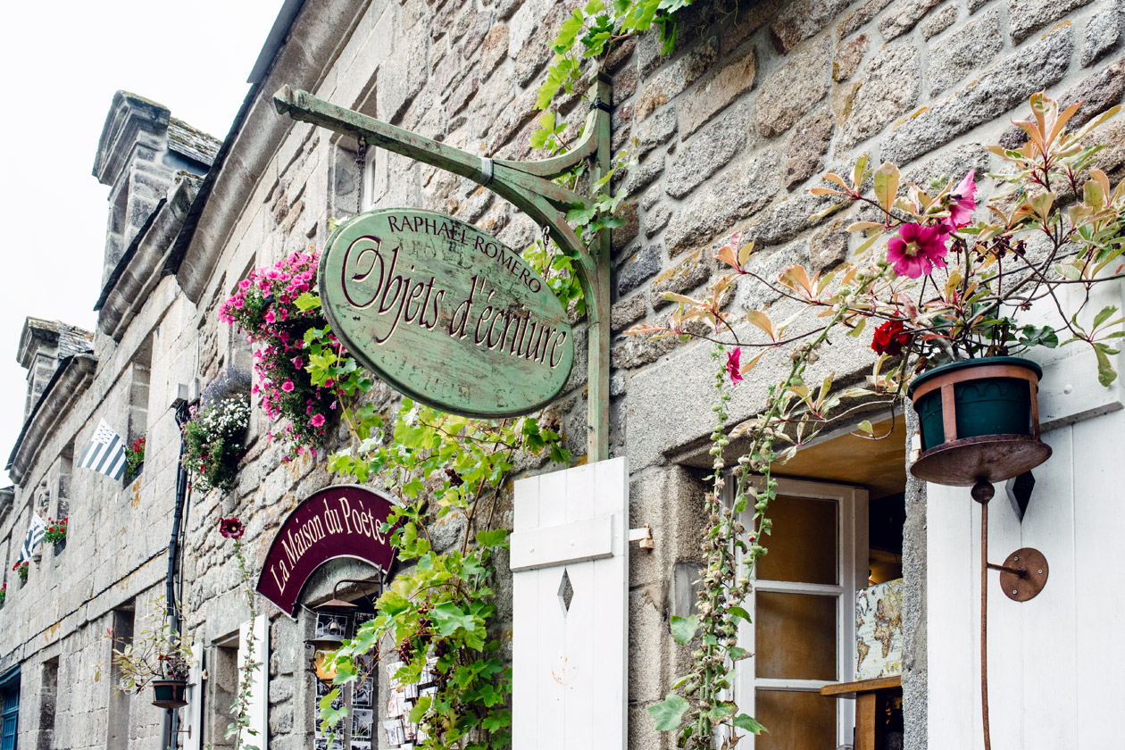 Bretagne: balade dans le village de Locronan