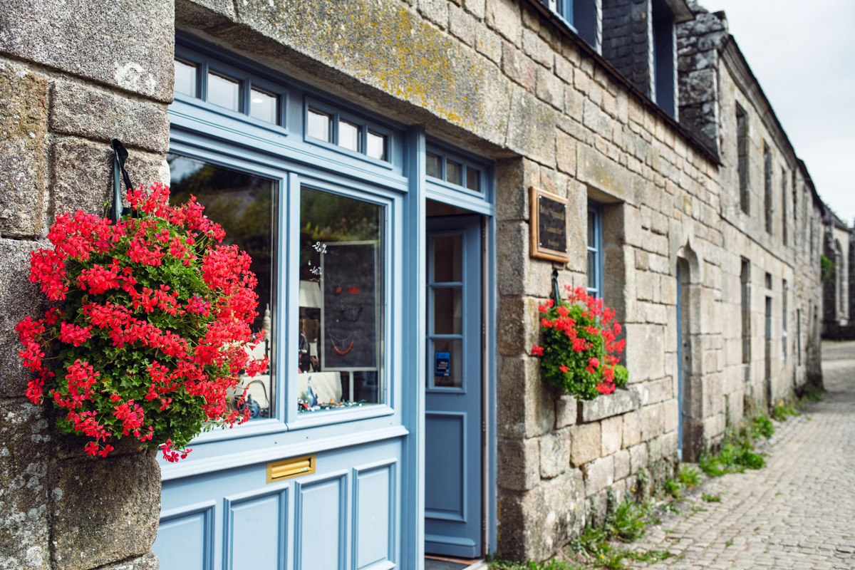 Bretagne: balade dans le village de Locronan