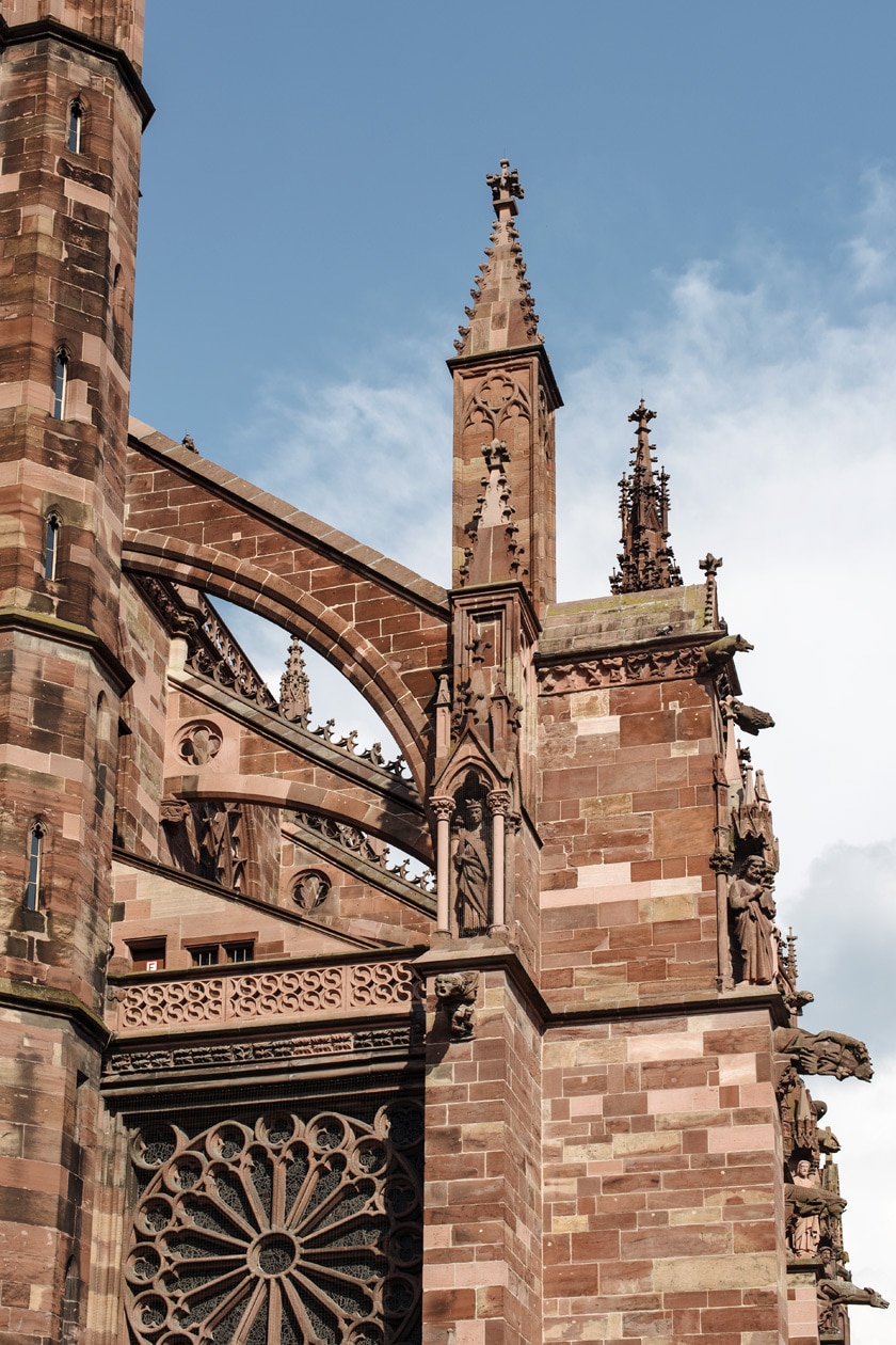 Freiburg im Breisgau – Détails de la cathédrale gothique