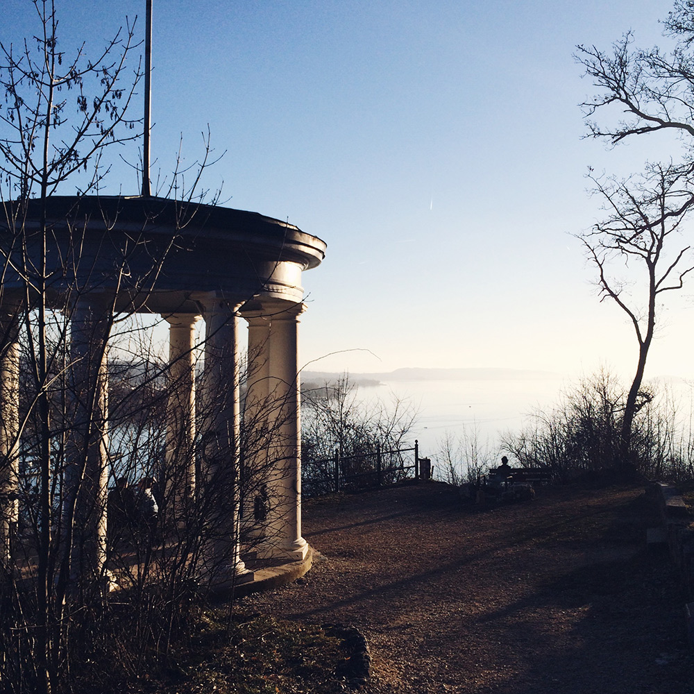 Vue sur le lac de Bienne depuis le pavillon