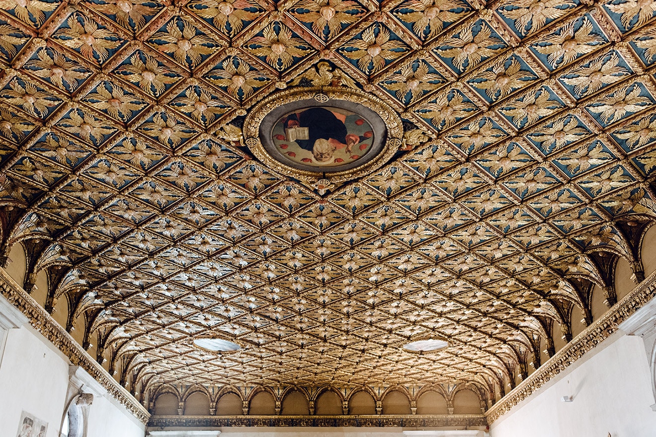 Venise, plafod d'une des salles des Galeries de l'Académie