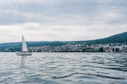 Sortie en voilier sur le lac de Neuchâtel