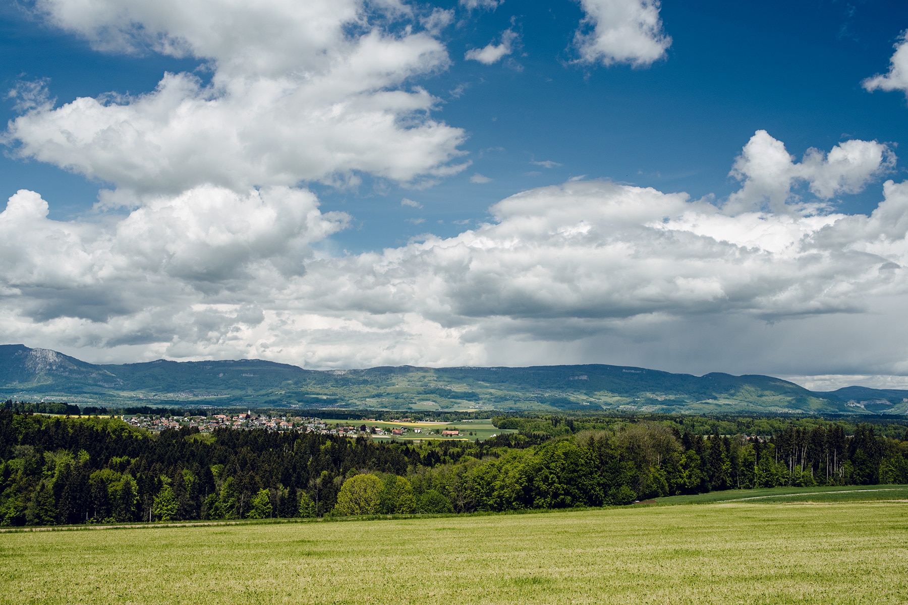 Vue sur la campagne bernoise et soleuroise